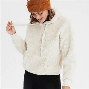 American Eagle Outfitters - fuzzy sherpa hoodie